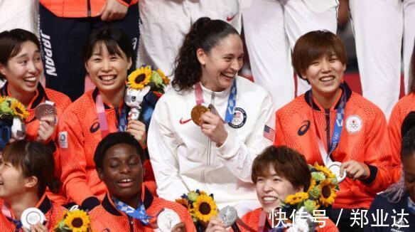 国际篮联|官宣！中国女篮登顶亚洲实力榜，时隔10年再冲冠，欲打破日本垄断