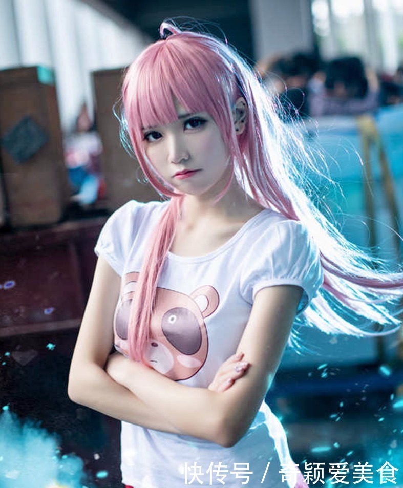 cos|一人之下cosplay:夏禾肚子有赘肉,冯宝宝是买拼夕夕赠送的?