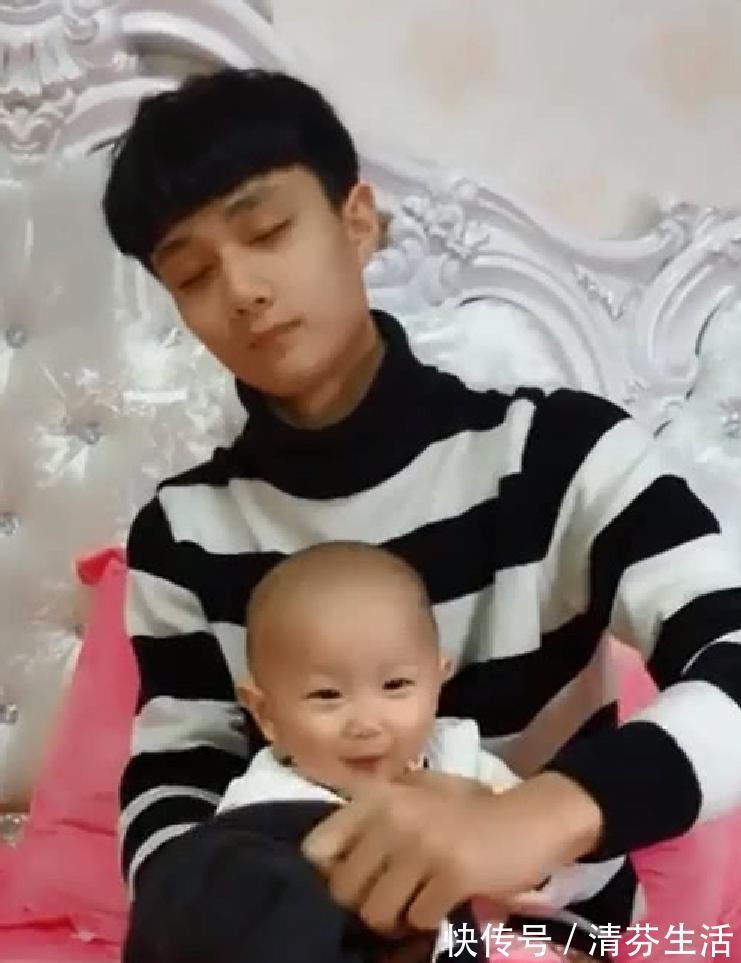 宝宝|小鲜肉奶爸给宝宝穿衣服,宝宝一脸不情愿,网友:穿的是衣服吗