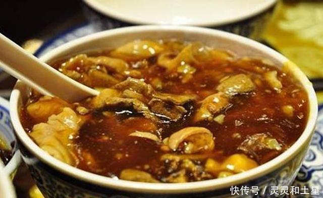 炒肝|朋友介绍的美食,城墙根下的特色,入口生香回味无穷