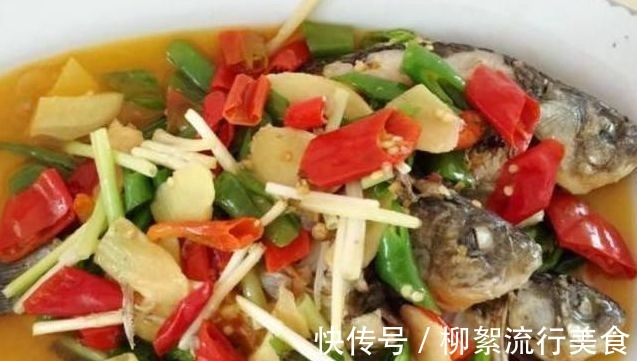 鲫鱼|好吃不贵的几道家常菜,色香味俱全,下酒必备,隔三差五吃一次!