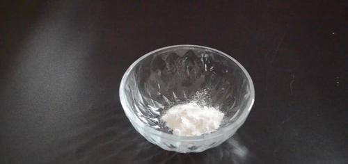 发霉|冰箱封条发霉了别再用酒精擦了, 用它一擦就干净, 越早知道越好