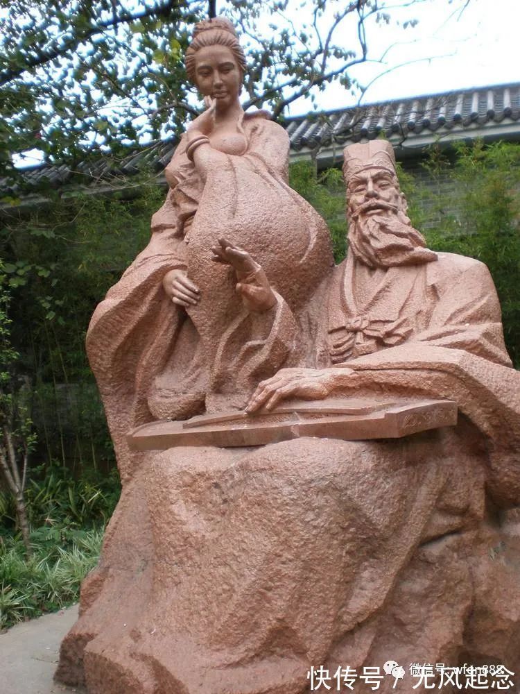 东坡居士!苏轼推开庙门,大喊:秃驴何在,小和尚妙回4字,如今成千古绝对