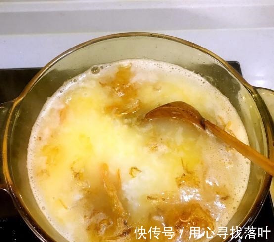 虾仁|这是一道海鲜粥,味道鲜美,营养更不用说!