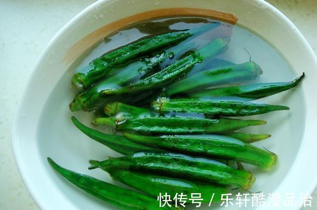 炝拌秋葵|天热必吃的凉拌菜，低卡低热量，爽滑好吃，遇到别错过