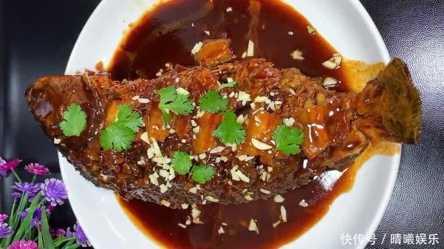红烧鱼怎么做好吃2个环节很重要,肉质鲜嫩味美不腥又入味