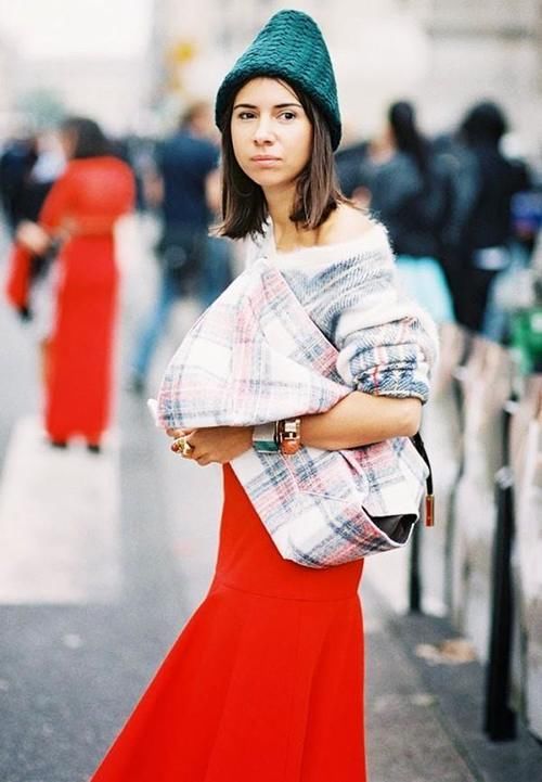 今冬“马海毛毛衣”又火了，时髦保暖有女人味，怎么穿都好看