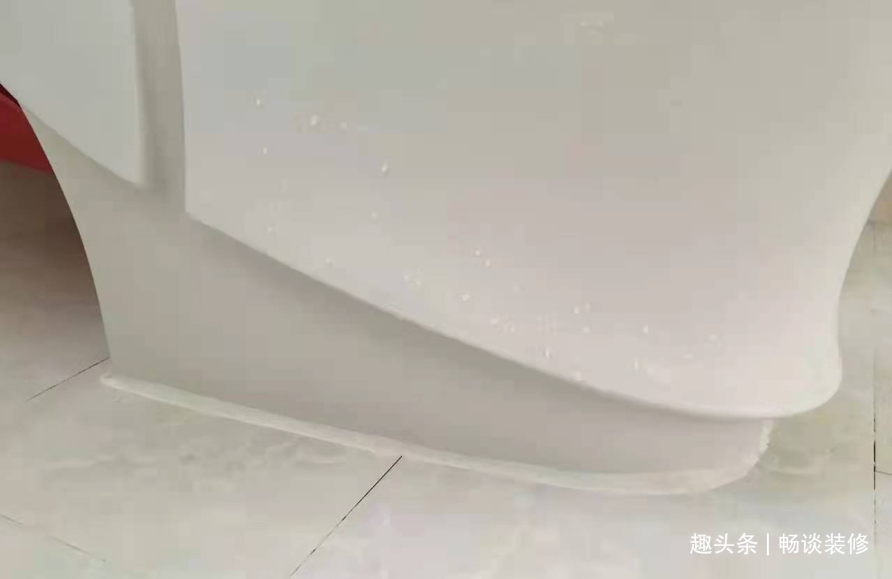 马桶|马桶脏了别费力刷,学会小妙招污垢清除一点都不费劲,轻松做懒人