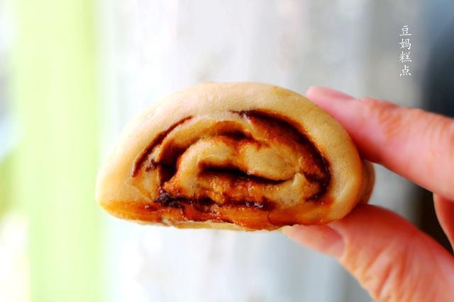 补血|休息时蒸锅红糖馒头，热一热，当早餐太棒了！补气又补血