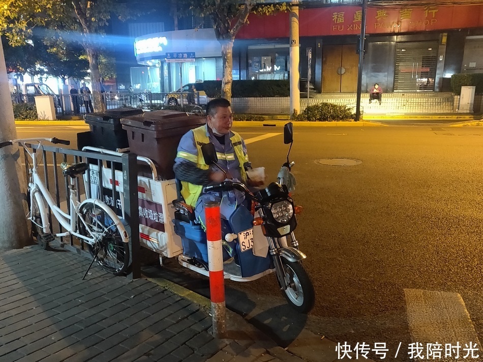 王占黑|专访王占黑《小花旦》我和小说里的人,一直“在路上”