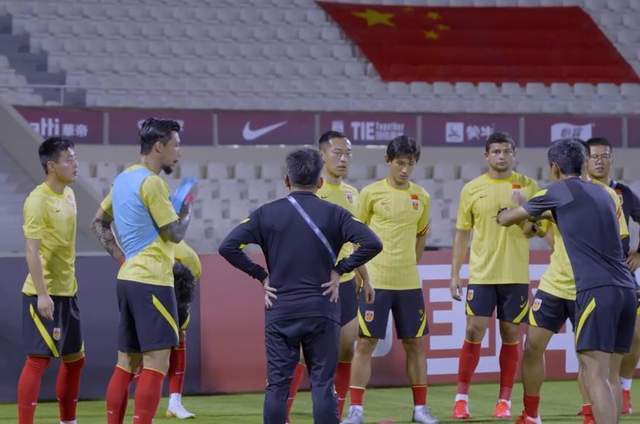 |足协又闹出1大业余笑话:中超球队将无法在亚冠注册新外援!