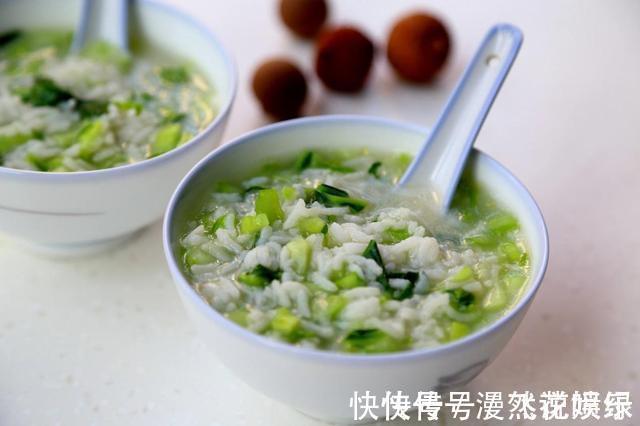 孩子|天转凉娃吃“泡汤饭”有危害,二不吃三不睡,才能养出娃的好脾胃