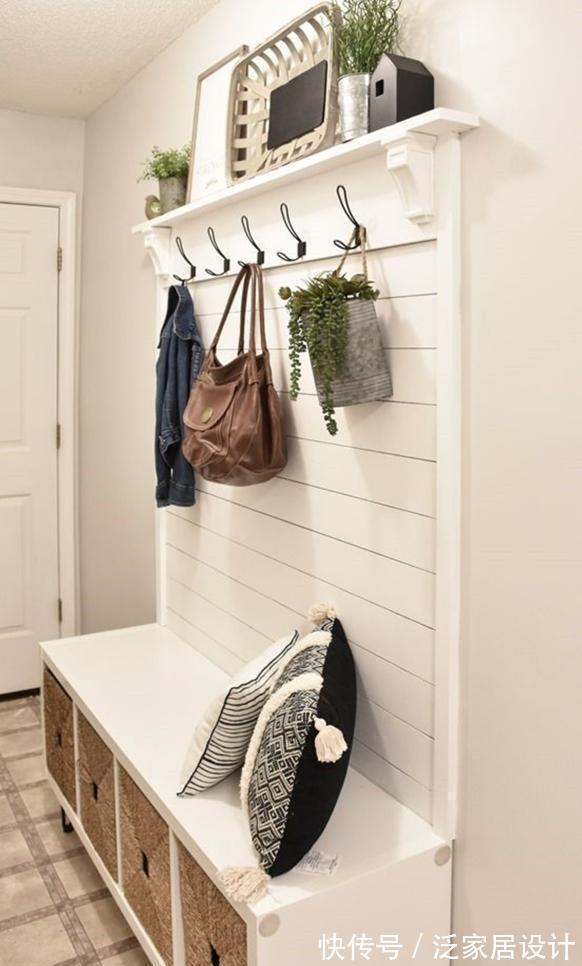 柜子|进门玄关太窄,与其费心思装柜子,不如聪明点往墙里挂衣服放鞋子