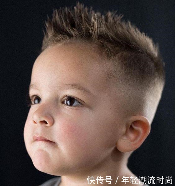 修剪 3到10岁小男孩发型怎么剪剪完这四种,谁知这么帅!