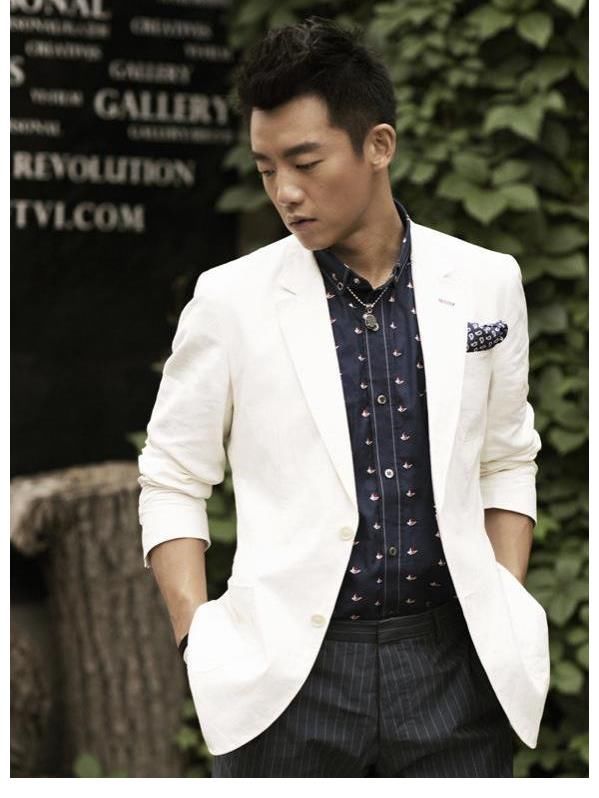 非常道|郑恺，跑男常青树，演员上综艺用不用接受道德审判？