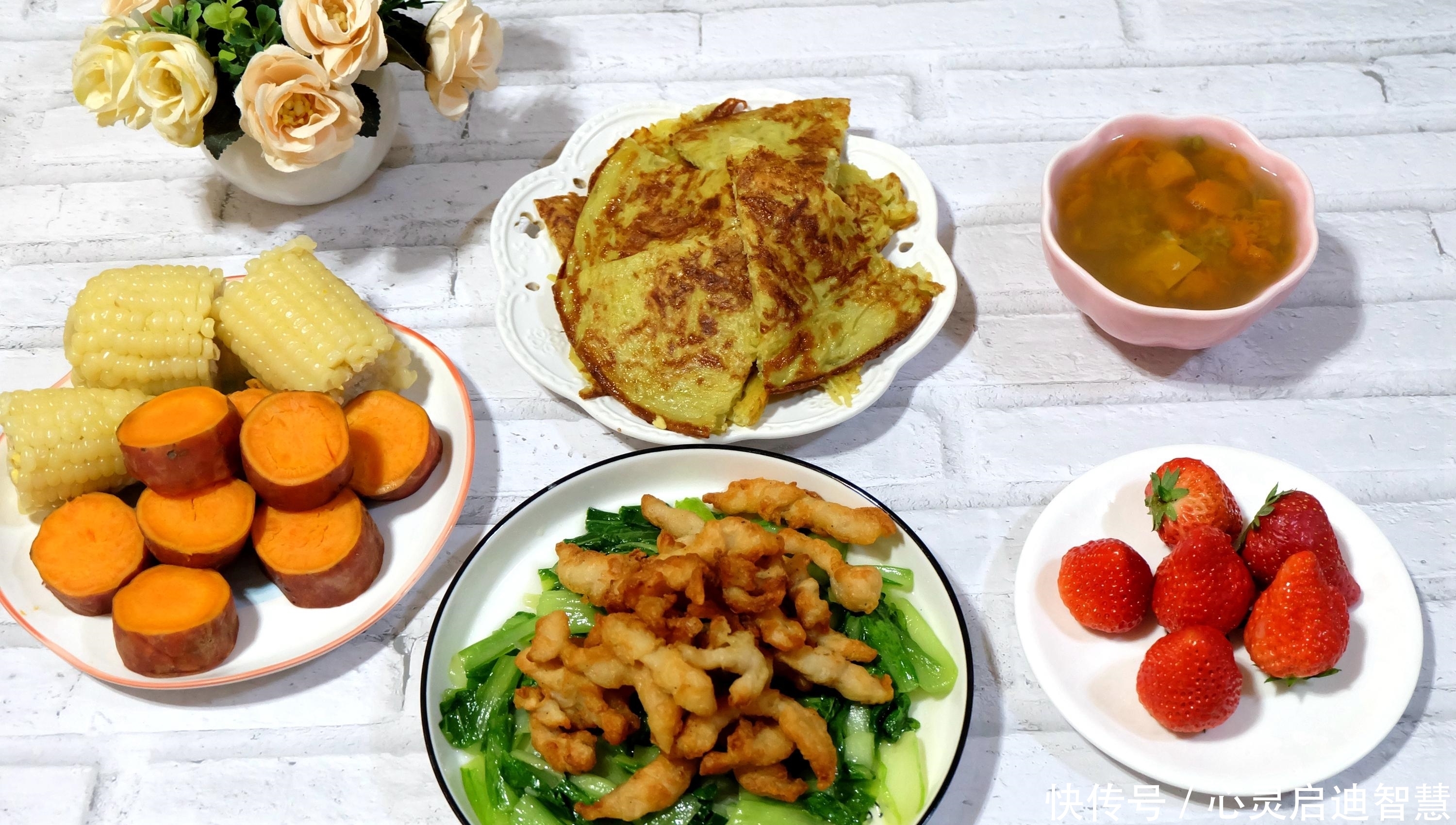 小学生假期早餐晒一晒，勤快妈妈换着花样做早餐，厨房神器用处大