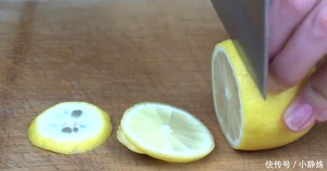 奶奶教做的鸡腿肉,不柴不油腻,鲜嫩多汁,酸酸辣辣特别开胃