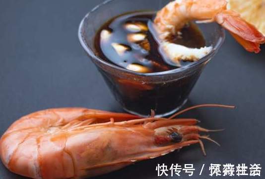 凉开水|清水煮虾，不要再直接下锅了，沿海人教你正确做法，虾肉鲜嫩Q弹