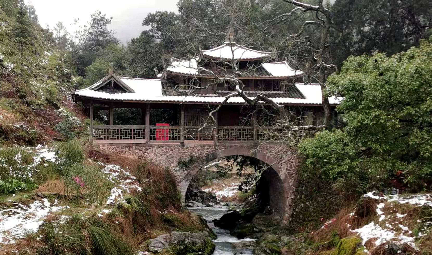 文重桥|泰顺一场春雪，凝固了绝美的“廊桥遗梦”