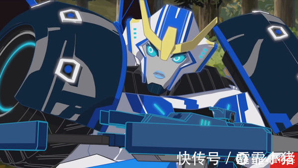 bet擎天柱的一生挚爱:变形金刚网飞限定 塞伯坦之战艾丽塔