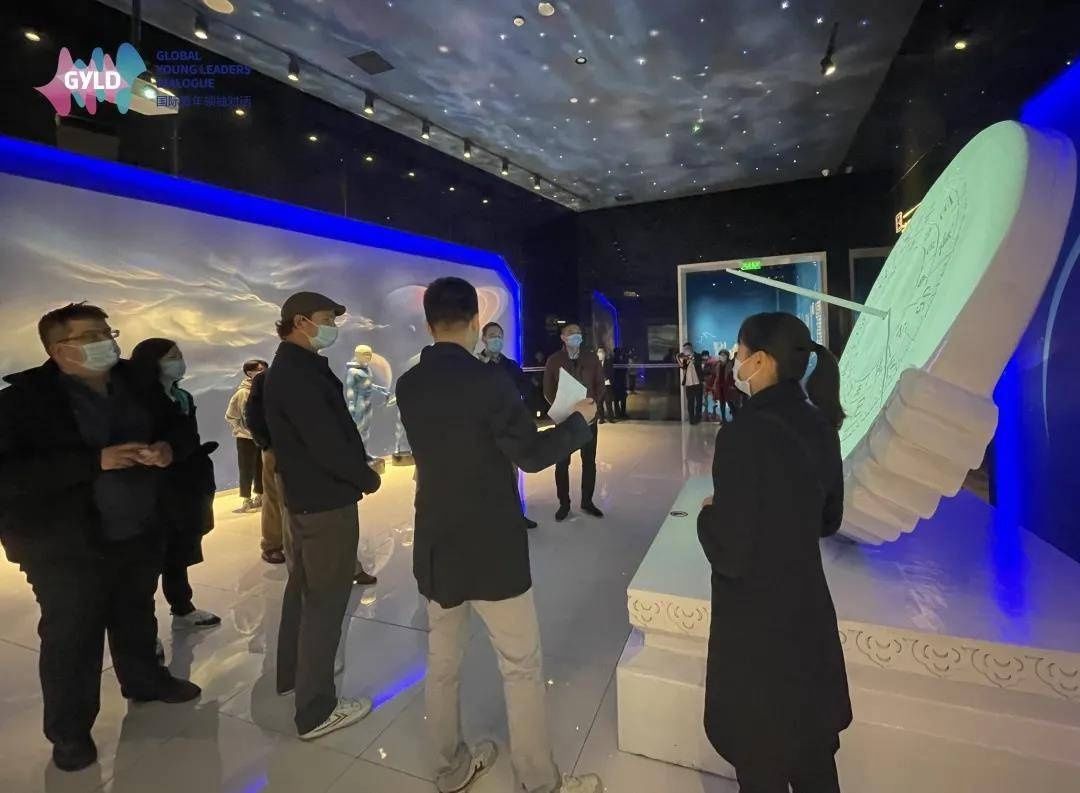 “国际青年中国行”：FAST，我们见面啦！