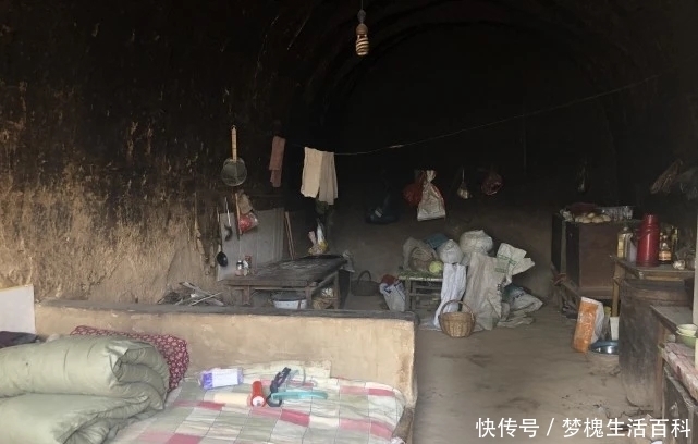 初一|老话说:“初一不扫地,破五不动针”,为什么初一不能扫地呢?