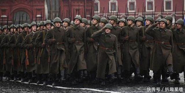 堵住|苏军小战士用胸膛堵住德军机枪孔!拯救整支部队:英雄不容诋毁