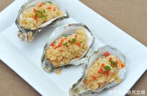 蒸生蚝时,不能直接上锅蒸!多加1步,生蚝不腥不老,口感更鲜嫩