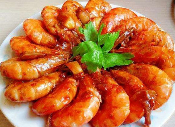 健康长寿|老了只吃“粗茶淡饭”?医生:50岁后多吃“3种肉”,养生助长寿