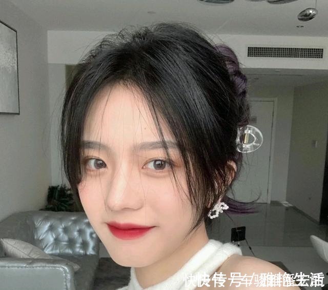 护发素 整体看起来很洋气的女人,选发型都会注意这3点,一下年轻好几岁