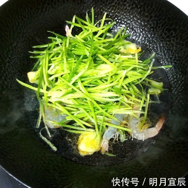 萝卜|这菜被誉为”肺部清洁工“,清肺止咳又润燥,抽烟的人要多吃