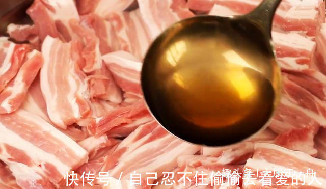 我家的五花肉从不红烧,教你懒人做法,香而不腻,看着直流口水