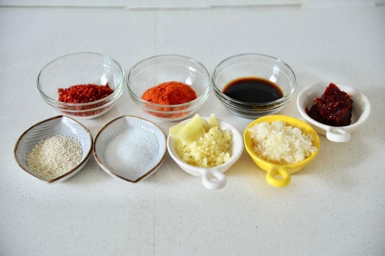 自制韩式辣鸡爪，香辣开胃，解馋下饭，比买的好吃