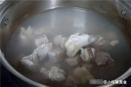 家常客|它是我家常客，搭配米饭倍儿香，酥烂可口，酱香浓郁，饭店口感