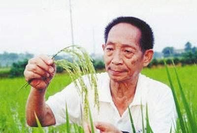  争做|致敬时代英雄，争做时代偶像