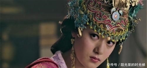 身份|西夏黑水城佛塔中的女尸,为何被囚禁700余年,她究竟是何身份?