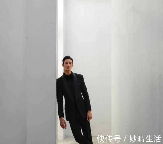 妹子|“帅和尚”露大肌肉迷倒无数妹子,网友:和尚界的王力宏