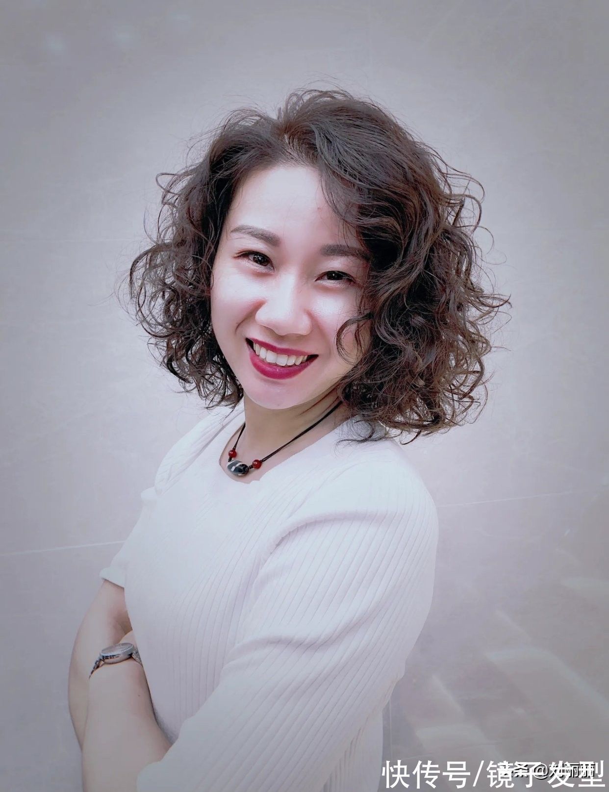 盖盖头 女人都该试试这4种发型,效果真的不一样,它能让你颜值翻翻