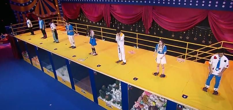 惩罚|游戏失败要接受惩罚,谁注意吴谨言baby的反应有无剧本太明显