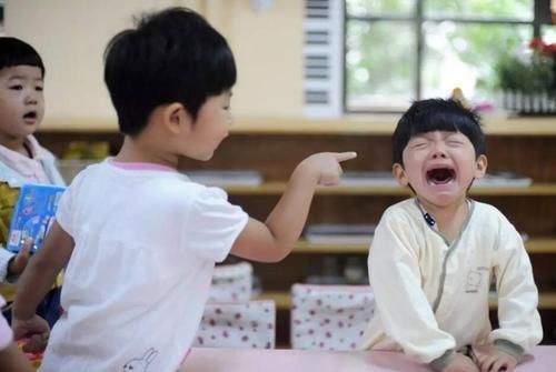 颌骨|宝宝长出吓人的双排牙,只因宝妈准备饮食时,多做了一件事