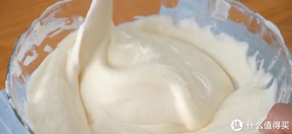 斑马纹酸奶蛋糕|自制斑马纹酸奶蛋糕，颜值非常高