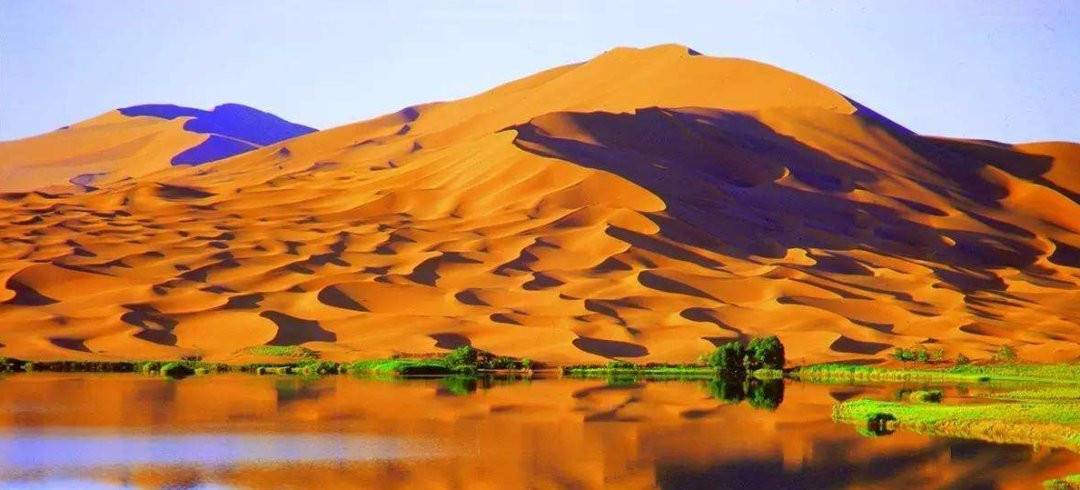  云彩|夜读丨《阿拉善！苍天圣地最美的云彩》