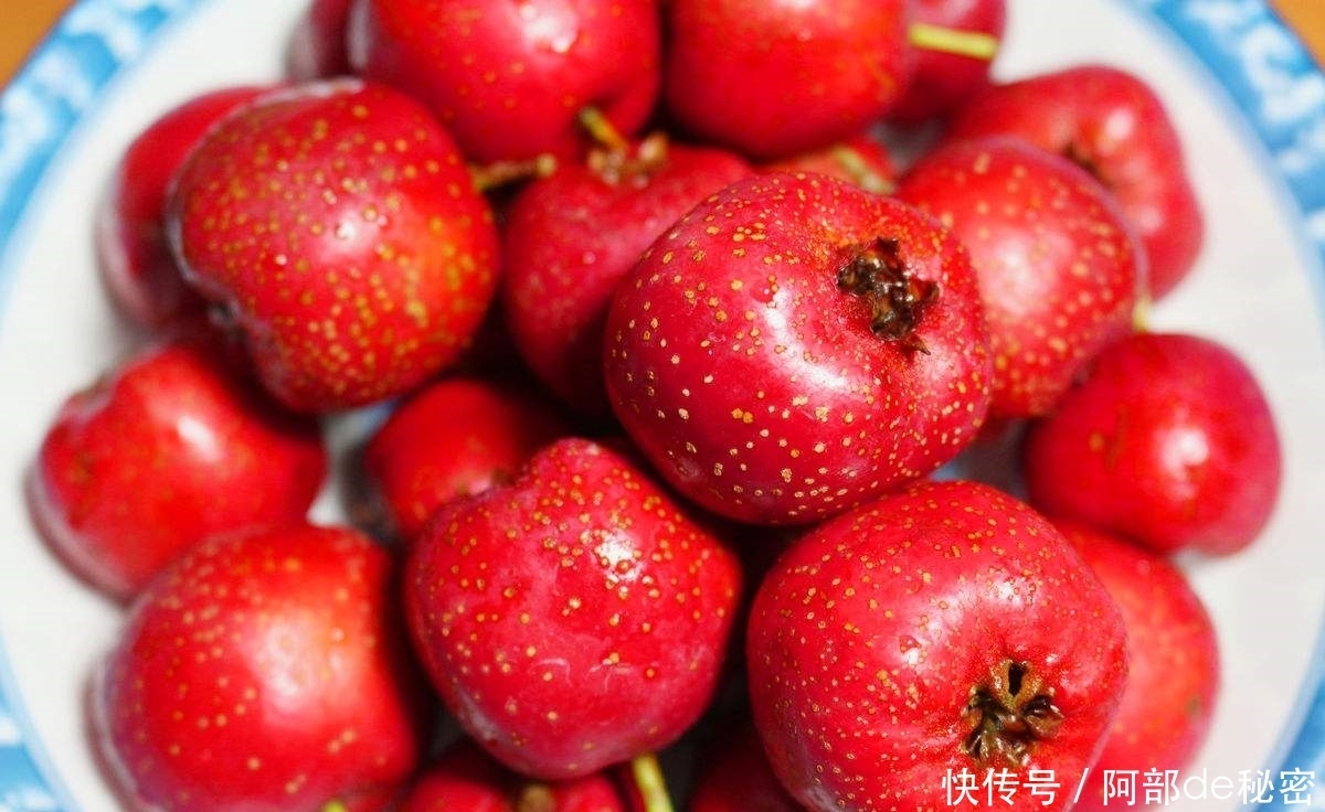  症状|心火过旺的5个表现，多吃4种食物，不失眠、不便秘、睡得香