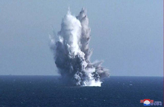 朝鲜首度公开核无人潜水攻击艇，称可攻击敌方港口“掀起海啸”