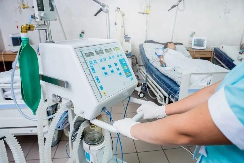 中毒|警惕！已有多人中毒！急诊科医生：这种发苦的家常菜不能吃！严重可致命