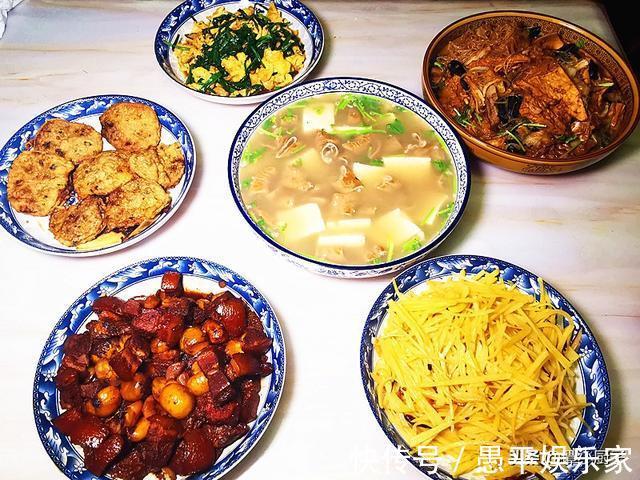 烩菜|朋友来做客,100多元只做6道家常菜,网友:这物价太高了