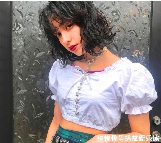 刘海|这5款发型显得脸小,变精致小脸美女,第2款是男生们的最爱