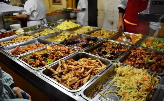 学校食堂被逼出的创意，原谅色鸡腿你敢啃冰镇麻辣烫了解下