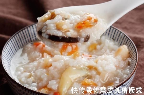 内经知要|专家提醒:晚上睡前尽量别吃东西,尤其是这2种食物,不妨了解下