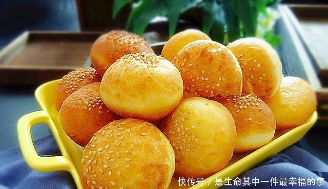 2碗面粉1杯奶,做出圆鼓鼓的泡泡饼,一次发酵真省事,孩子着迷啦